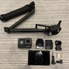 GoPro HERO 7 Black、アクションカメラ本体＋ハンドグリップ付き