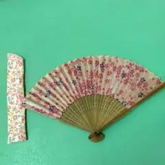 桜柄の扇子と華やかな花柄の扇子入れセット