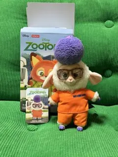 海外限定　ZOOTOPIA MINISO キーホルダー