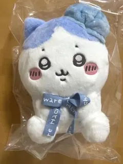 ちいかわ　東京みやげ　お座りぬいぐるみ　ハチワレ