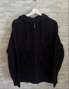 C.P. COMPANY ゴーグル付きパーカー ネイビー