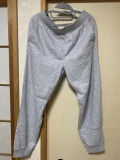 スウェットパンツ グレー ユニクロ