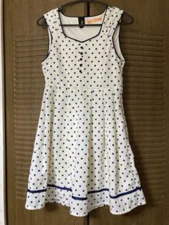 Fi.n.t フィント♡ドット柄 くるみボタン レトロワンピース