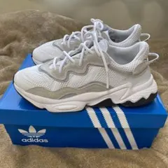 adidas　アディダス　スニーカー　ユナイテッドアローズ