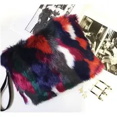 【snsで話題】オシャレな鮮やかファークラッチ　2way ショルダーバッグ