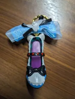 ディズニーリゾート　不思議の国のアリス　キーホルダー