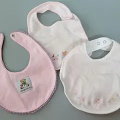 スタイ・よだれかけ3点 familiar パンパンチュチュ