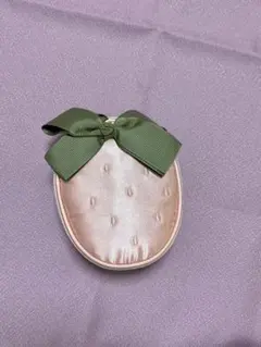 3coins イチゴアクセサリーケース