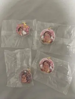 マツケンサンバ　ハローキティ アクリルキーホルダー　めじるしチャーム2