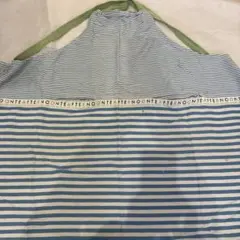 アフタヌーンティー　青と白のストライプ エプロン