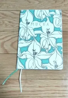 MUCHA 2026年スケジュール帳