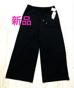 レディース　ワイドパンツ　ストレートパンツ ブラック　L 新品タグ付き
