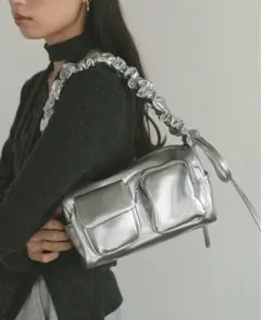 ドロスト ショルダーバッグ