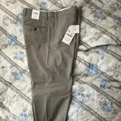 新品 ZARA グレー スラックス