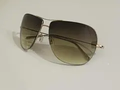 2025年最新】OLIVER PEOPLES フレーム形：ティアドロップ メンズ