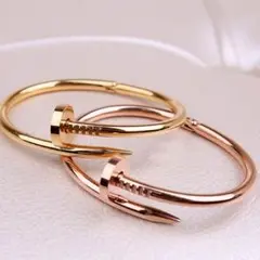 ☆大人気☆釘型ブレスレット✨金✨芸能人愛用