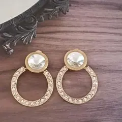 ゴールド クリスタル ラウンド イヤリング