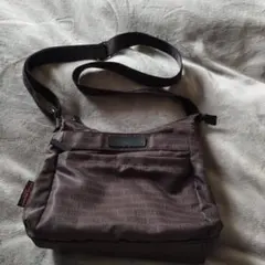 HIROKO KOSHINO SPORTS　軽量 レディース　ショルダーバッグ