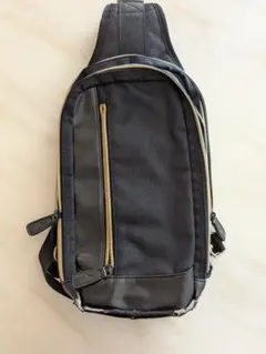 【難あり】Mizuno ボディバッグ ショルダーバッグ ブラック