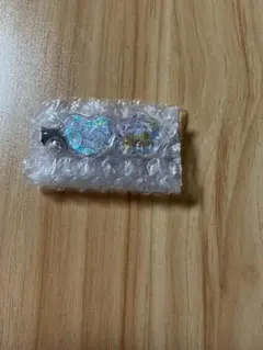 サンリオキャラクターズ　シークレットおはじきシール風アクセサリー