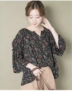 アーバンリサーチ 花柄ブラウス