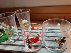 ディズニー柄のガラスコップ　４コ