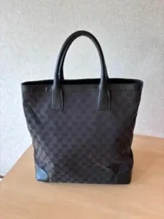 GUCCI【グッチ】GGキャンバス トートバッグ 黒 大容量 A4収納可 - メルカリ