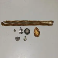 早い者勝ち!ペンダントとチェーンのセット 7個