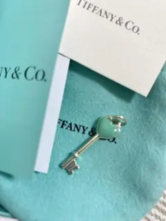 Item thumbnail for item f10a0d2f-6a1a-4c91-a21d-415ca15c7263