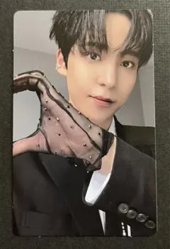 ATEEZ アチズ PARADIGM 個別盤 封入トレカ　ユノ　ユンホ