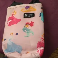 ディズニープリンセスペットボトルホルダー

●sweet2021年8月号雑誌付録