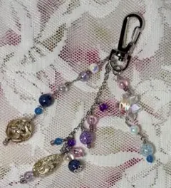 ⁂シューティングスター⁂シルバー キーホルダー バックチャーム 星型 ビーズ