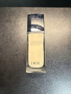 Dior ディオールスキン フォーエヴァー フルイド グロウ 0Nのサムネイル