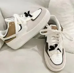 NIKE ナイキ Air Force 1 Shadow ベージュ 大人気