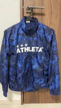 ATHLETA ウィンドブレーカー 青・黒迷彩 値段交渉受け付けます‼️