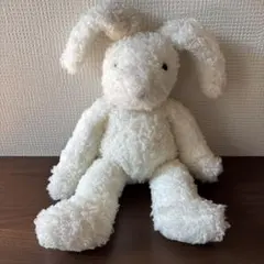 ぬいぐるみ　うさぎ