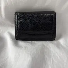 三つ折り財布 ブラック レザー コンパクト