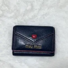 MIU MIU 三つ折り財布 黒