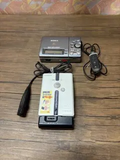 SONY MZ-R3 ソニー MDプレーヤー WALKMAN MDウォークマン SONY ソニー MD WALKMAN ウォークマン ポータブルMD MZ-R3 【中古品