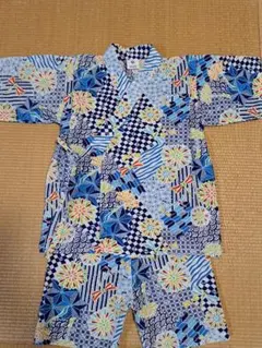 カラフル　花火柄　トンボ柄　矢羽柄　甚平 浴衣　夏祭り