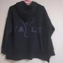 yale パーカー