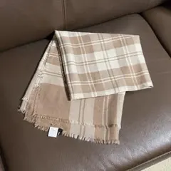 コムサ　イズム　大判ショール