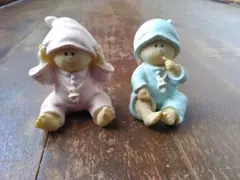 赤ちゃん　二人　癒し系