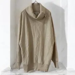 タートルネックグレージュ