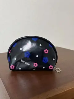 MARY QUANT マリークヮント ポーチのサムネイル
