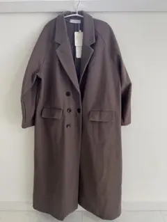 ブラウンロングコート