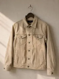 【AMERICAN RAG CIE ベージュデニムジャケットのサムネイル
