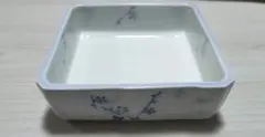 【有田焼】【食洗機対応】花柄デザインの四角い陶器皿