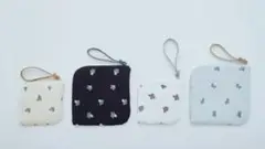 ミナペルホネン　light berry trippie white