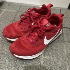 NIKE スニーカー　26センチ